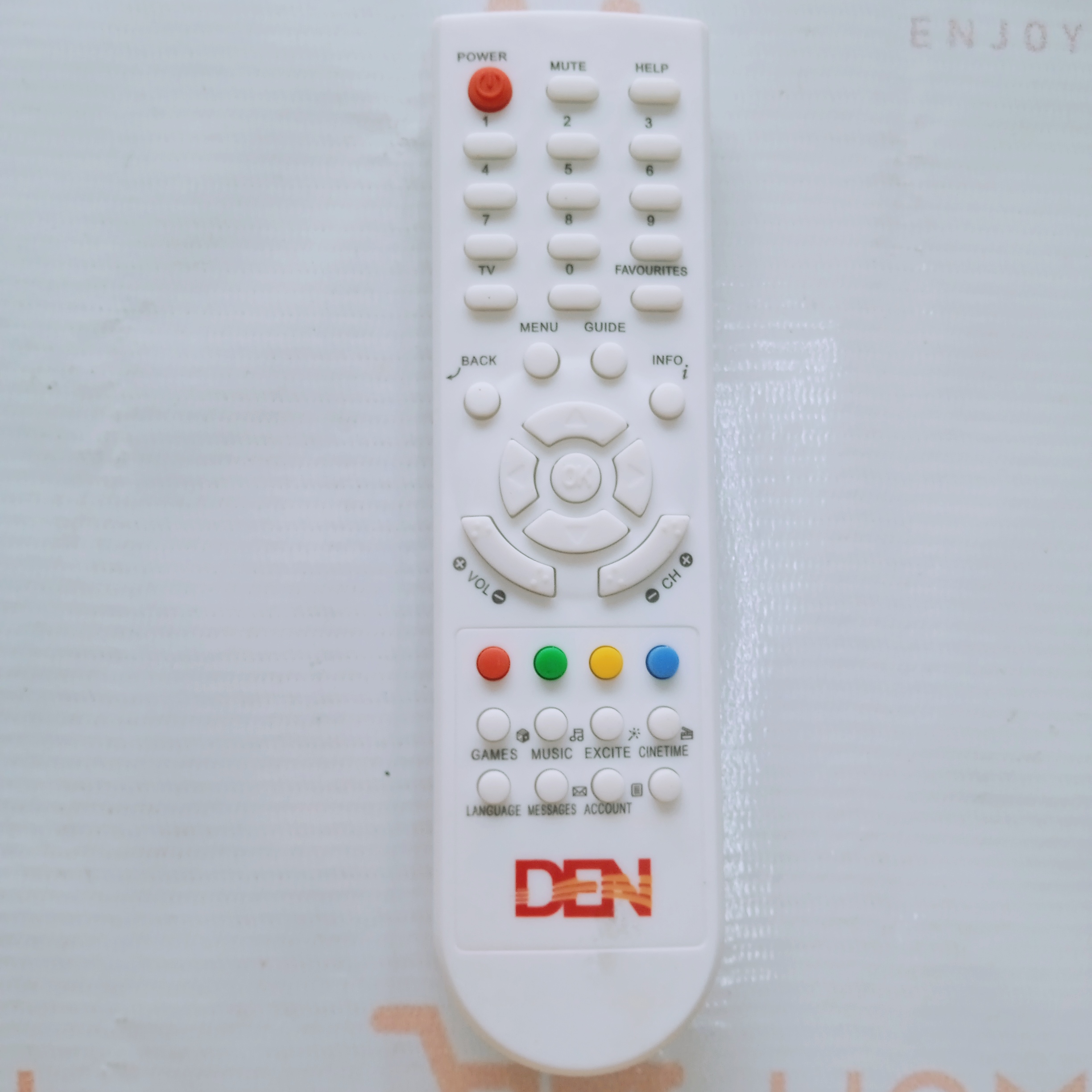 DTH SET OF BOX REMOTE DEN WHITE
